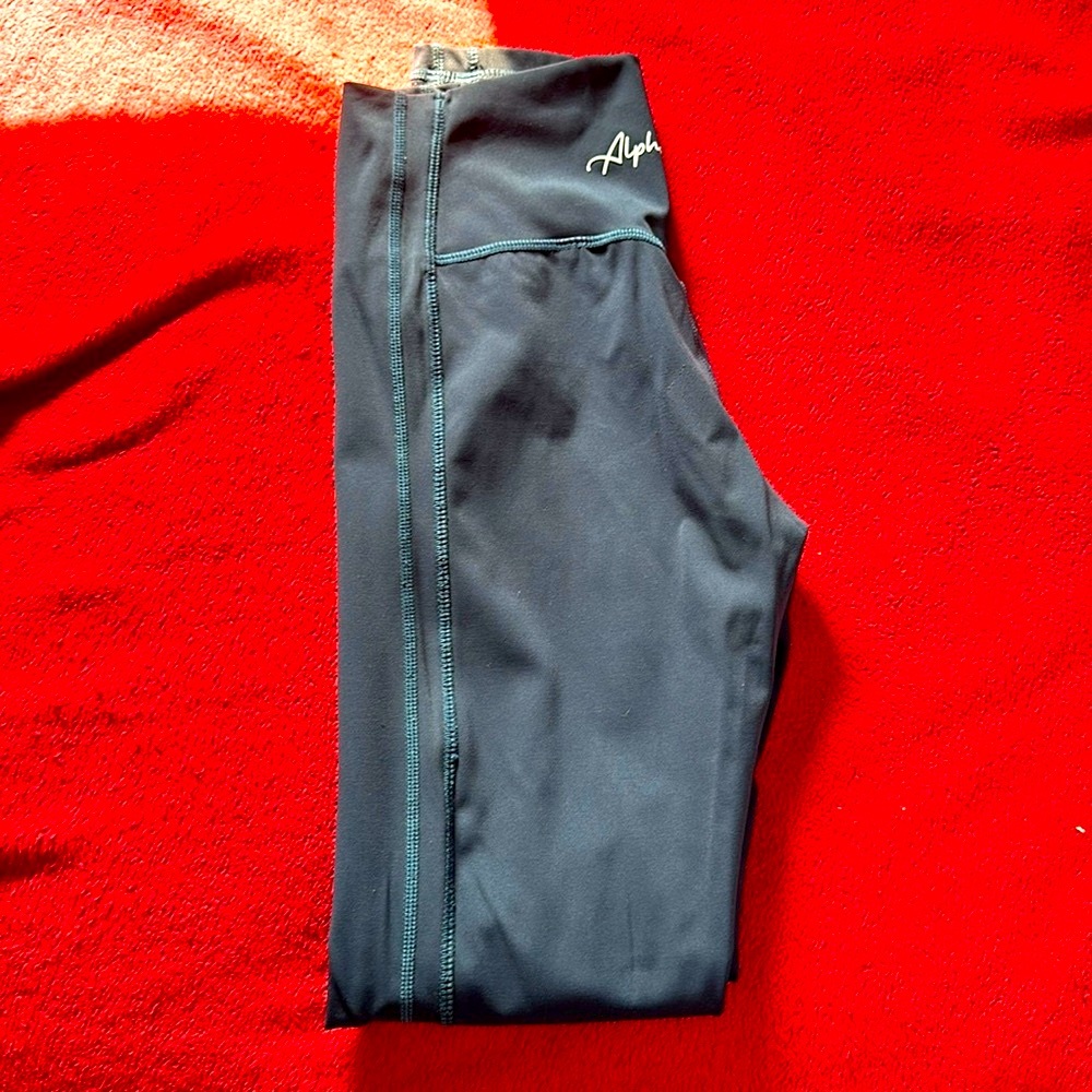 Alphalete Leggings